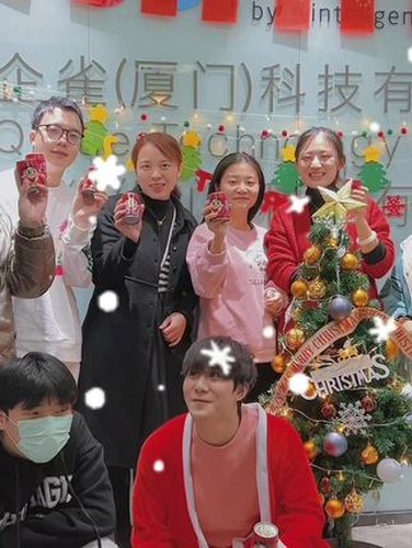 圣诞礼物与远程相聚视频封面